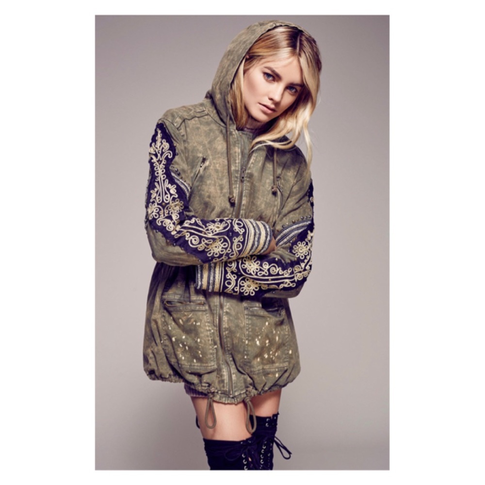 +NWT+ Free People Embellished Parka size XS/Green
